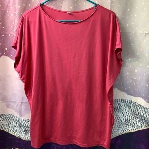 2 for 1 UNIQLO drape tshirts